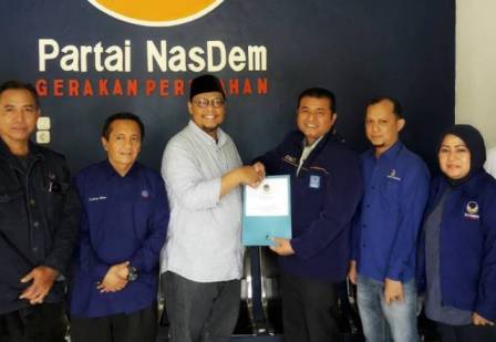 Ini Kata Lukman Edy usai Mendaftar ke Partai Nasdem Riau